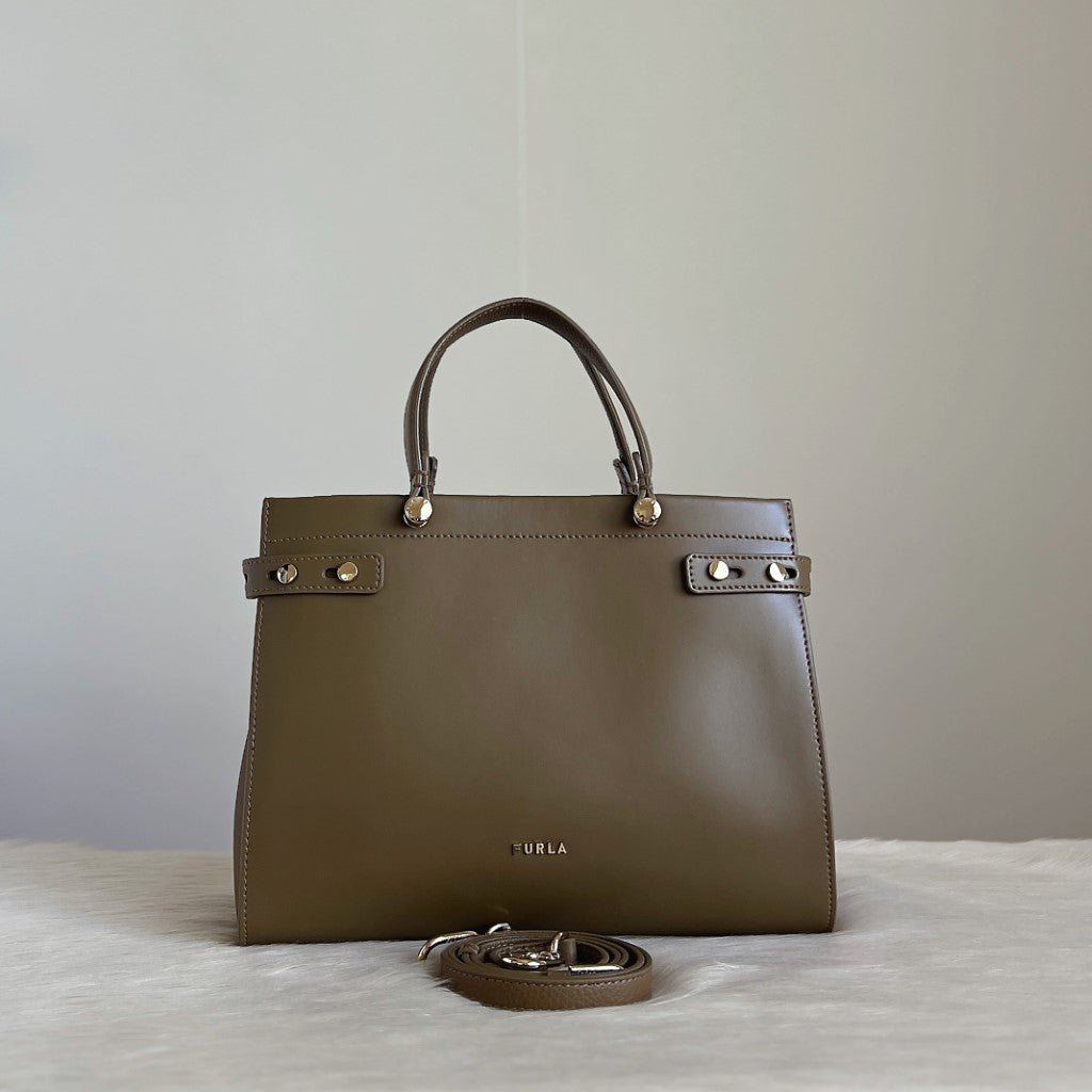 Furla Olive Leather Triple Compartment 2 Way Shoulder Bag Like New