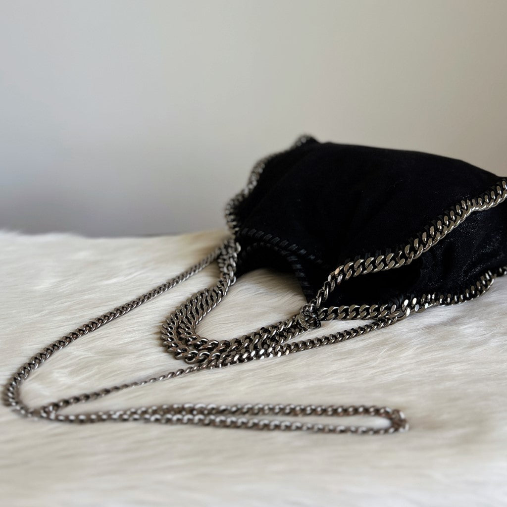 Stella McCartney Black Signature Falabella Shoulder Bag