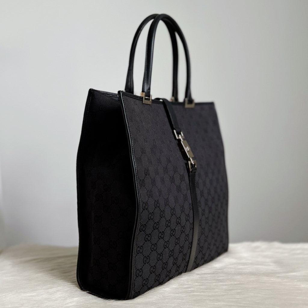 Gucci Black Leather Trim Double G Monogram Buckle Career Tote Bag