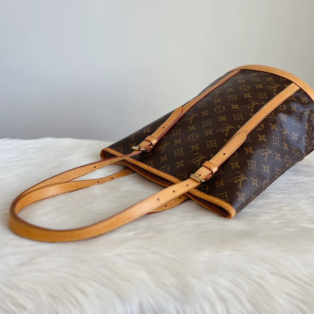 Louis Vuitton Signature Monogram Bucket GM Shoulder Bag