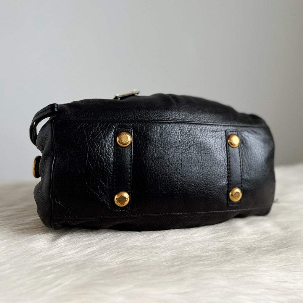 Marc Jacobs Black Leather Classic Q 2 Way Shoulder Bag