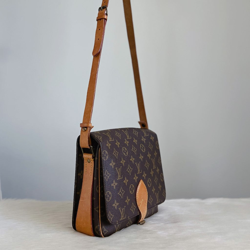 Louis Vuitton Signature Monogram Cartouchiere GM Crossbody Shoulder Bag