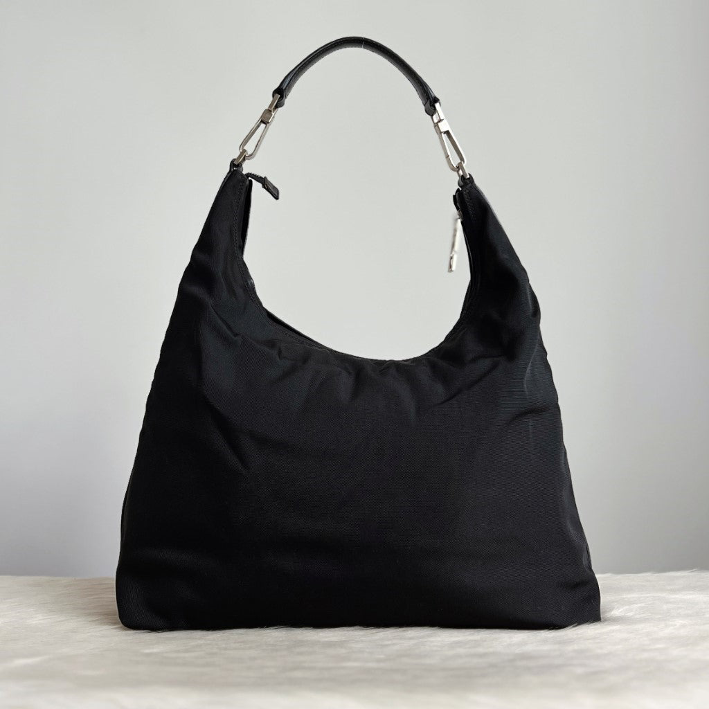 Gucci Black Slouchy Buckle Detail Large Shoulder Bag