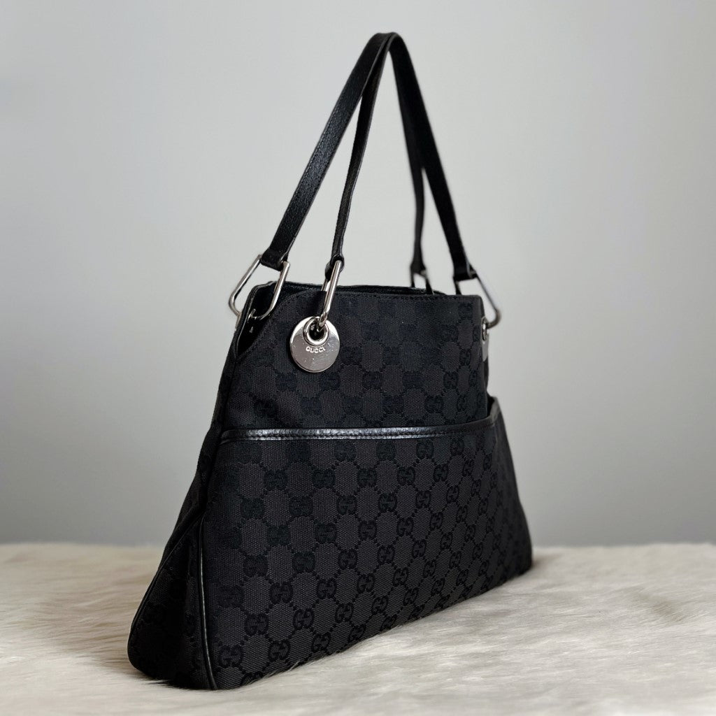 Gucci Black Leather Double G Monogram Shoulder Bag