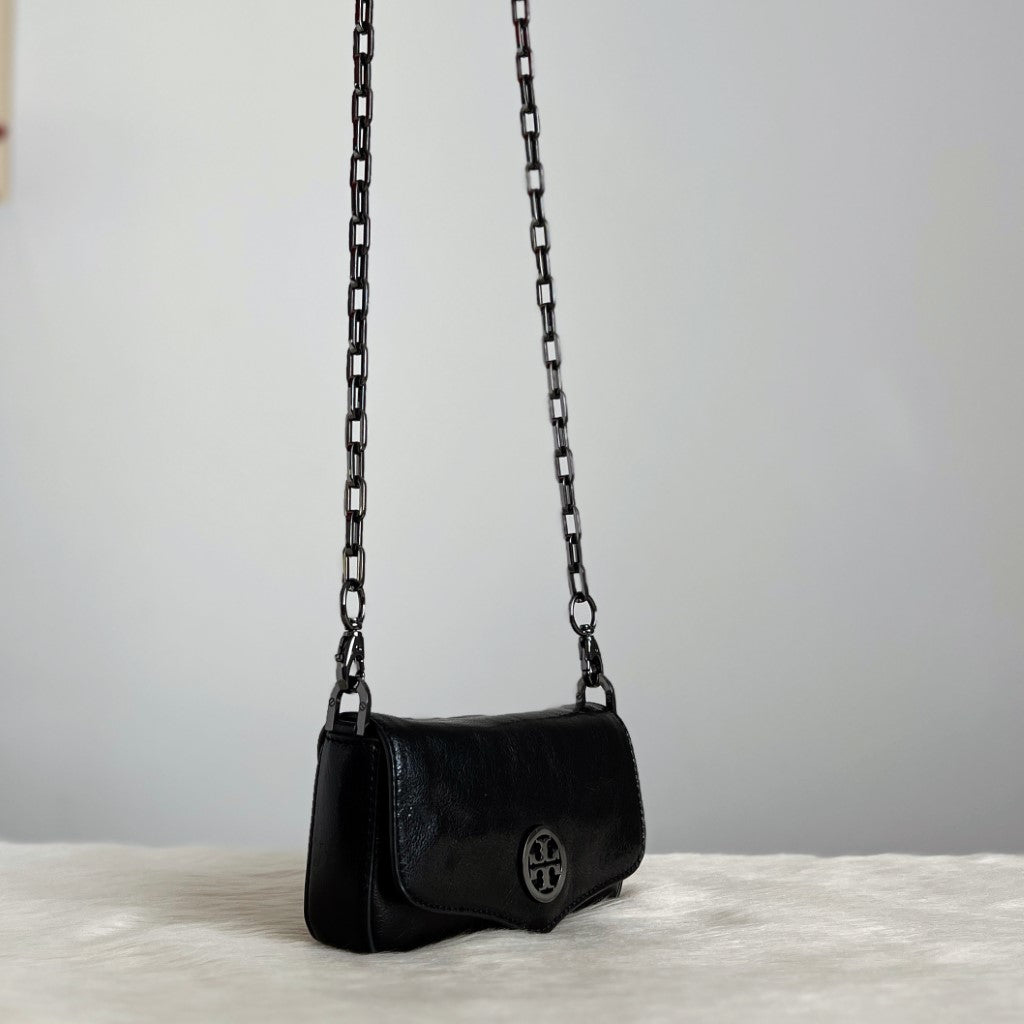 Tory Burch Patent Black Leather Front Logo Crossbody Shoulder Bag Excellent