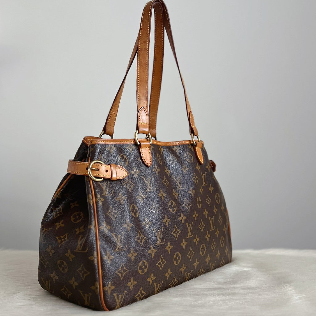 Louis Vuitton Signature Monogram Batignolles Shoulder Bag