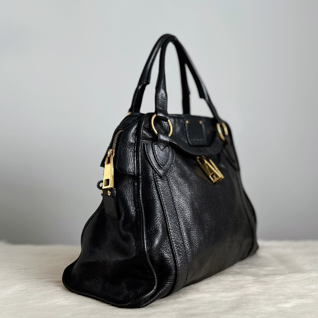 Marc Jacobs Black Leather Front Zip Pocket Detail 2 Way Shoulder Bag