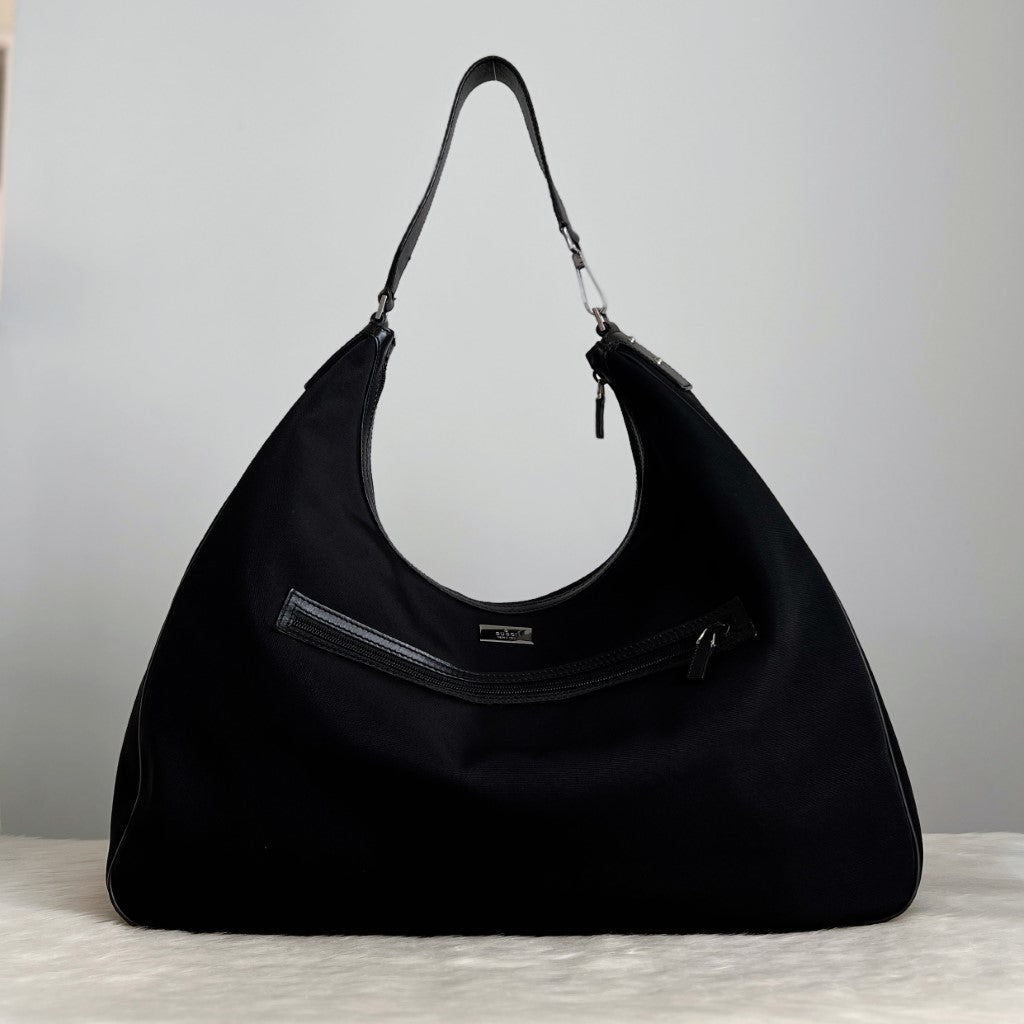 Gucci Black Oversized Weekend Travel Shoulder Bag