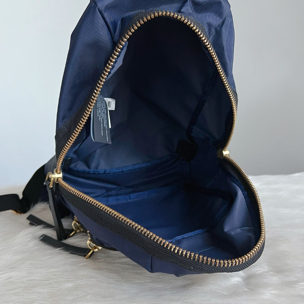 Marc Jacobs Navy Layered Zip Detail Backpack Excellent