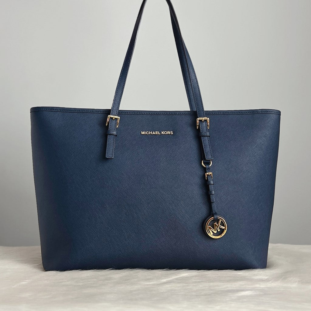 Michael Kors Navy Leather MK Charm Large Shoulder Bag Like New