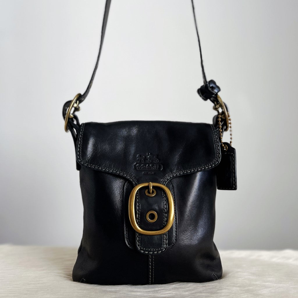 Coach Black Leather Front Buckle Detail Crossbody Shoulder Bag