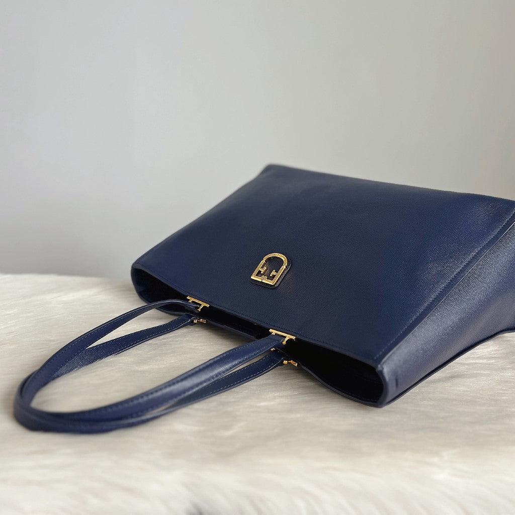 Furla Navy Leather Front Buckle Crossbody Shoulder Bag Excellent