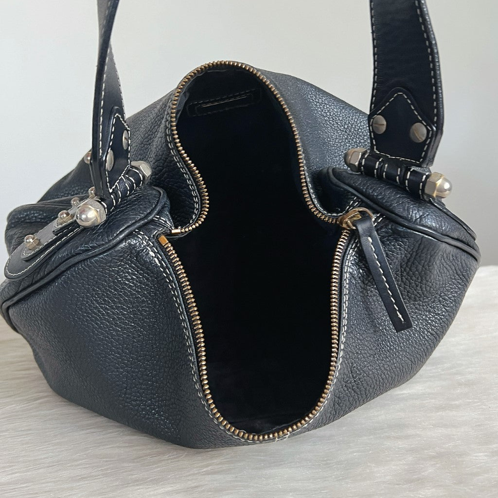 Furla Black Leather Half Moon Shoulder Bag Excellent