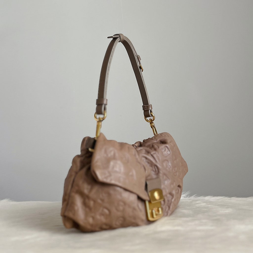 Marc Jacobs Taupe Leather Embossed Detail Shoulder Bag