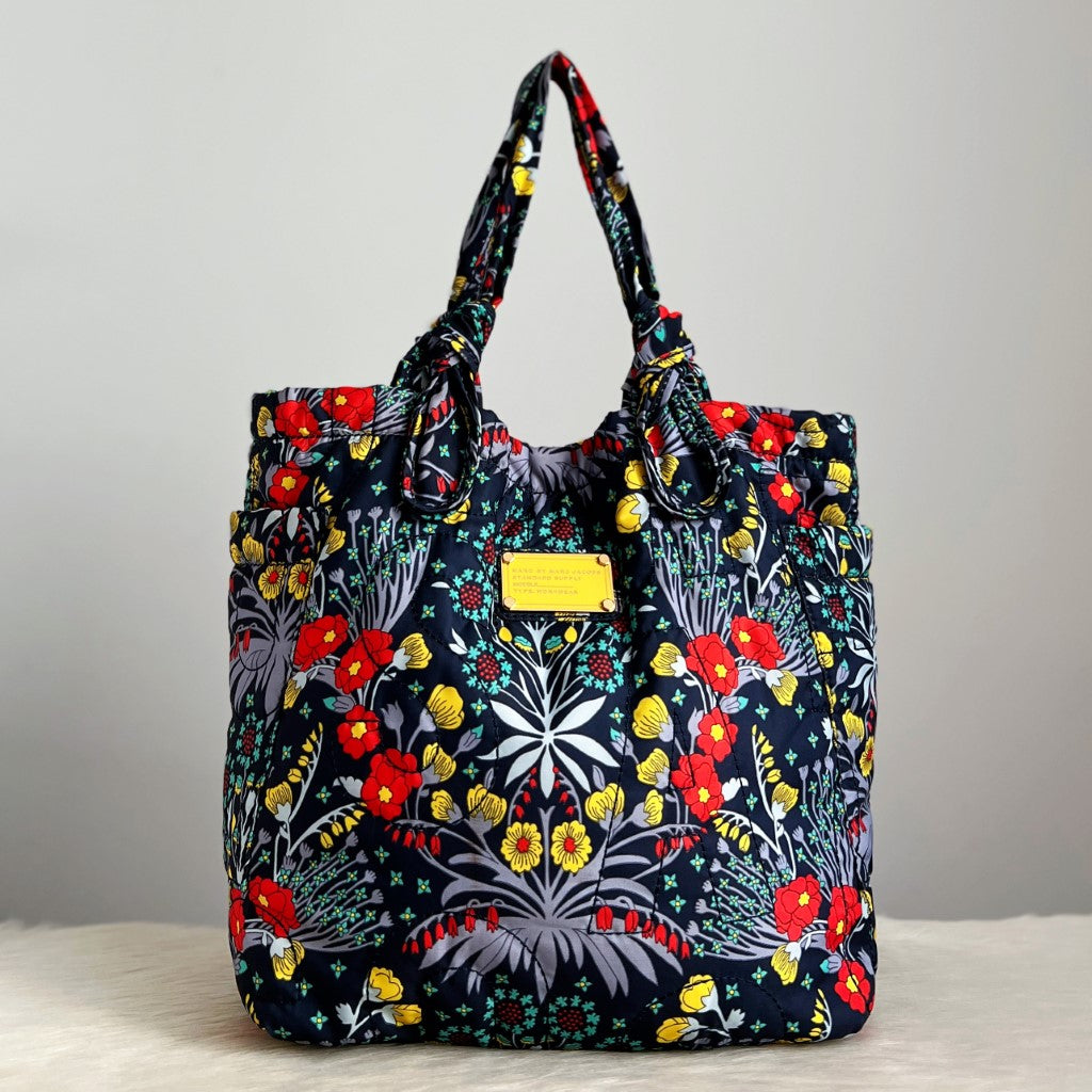 Marc Jacobs Floral Pattern Holiday Large Shoulder Bag