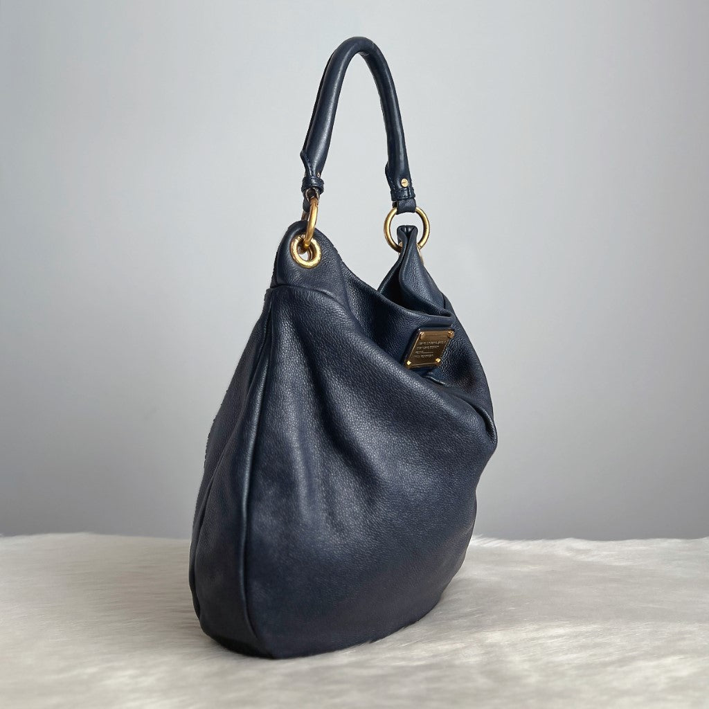 Marc Jacobs Navy Leather Front Logo Slouchy 2 Way Shoulder Bag