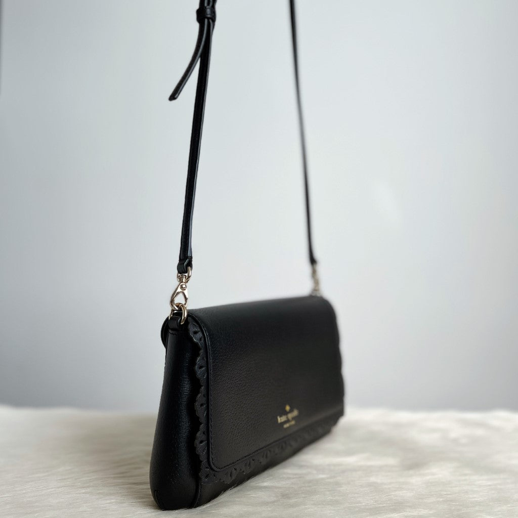 Kate Spade Black Leather Flap Closure Crossbody Shoulder Bag Like New