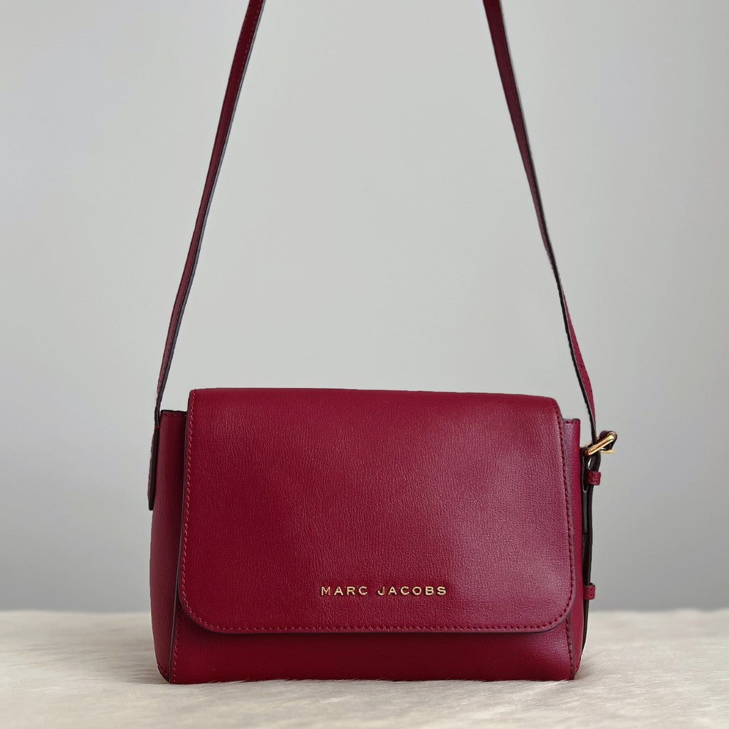 Marc Jacobs Maroon Leather Front Logo Zip Flap Crossbody Shoulder Bag Excellent