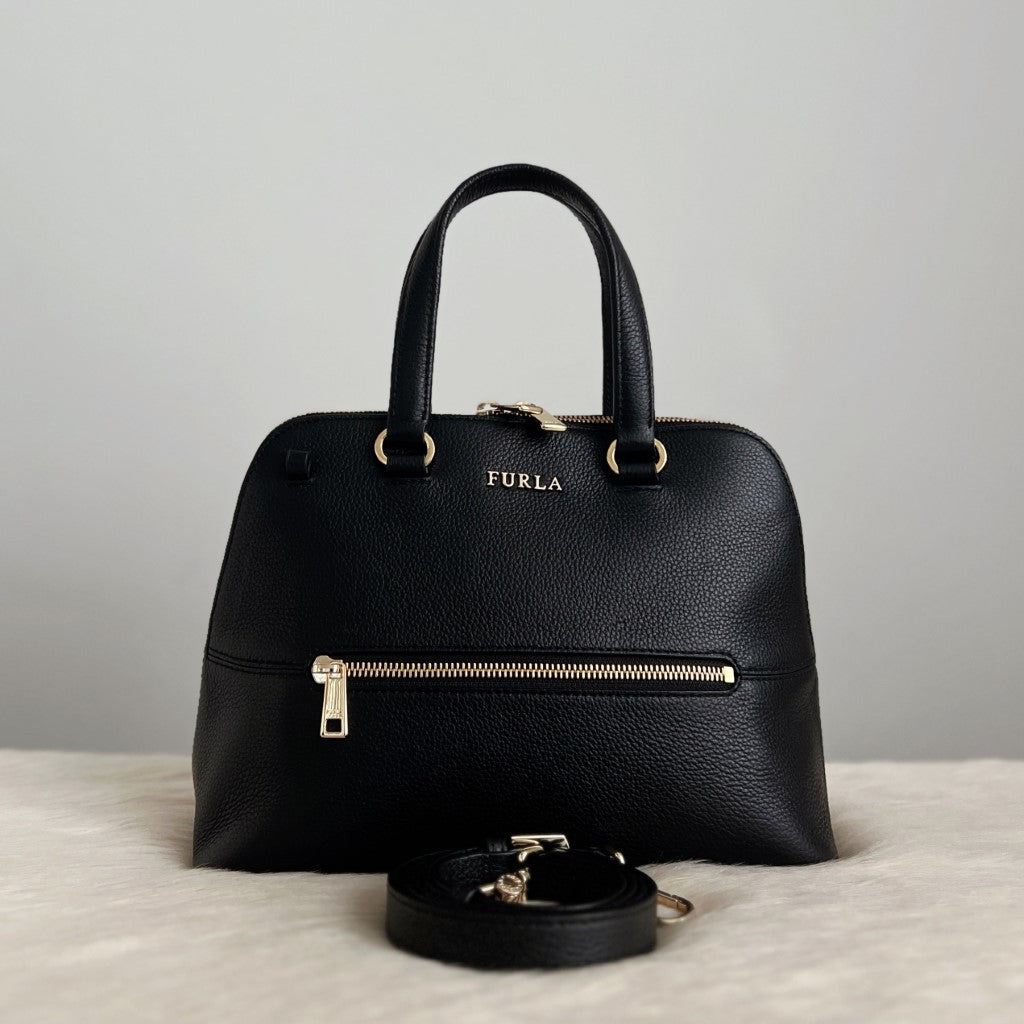 Furla Black Leather Zip Detail Pocket 2 Way Shoulder Bag Like New