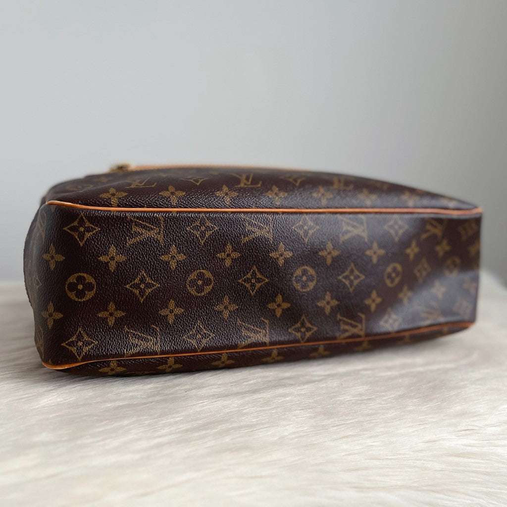 Louis Vuitton Signature Monogram Cite GM Shoulder Bag