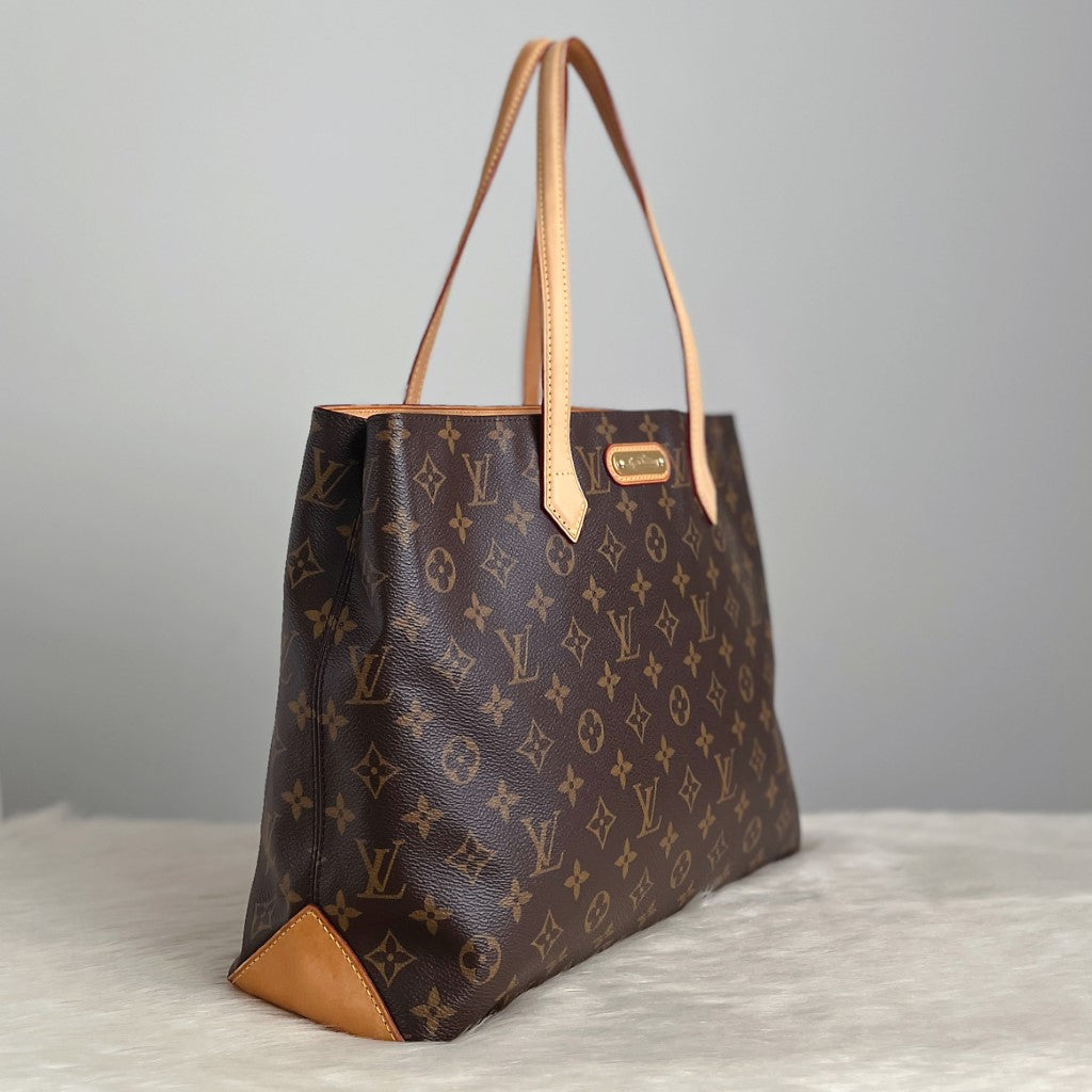 Louis Vuitton Signature Monogram Wilshire MM Shoulder Bag