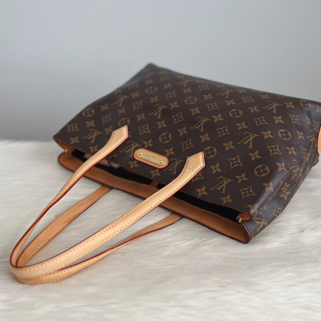 Louis Vuitton Signature Monogram Wilshire MM Shoulder Bag