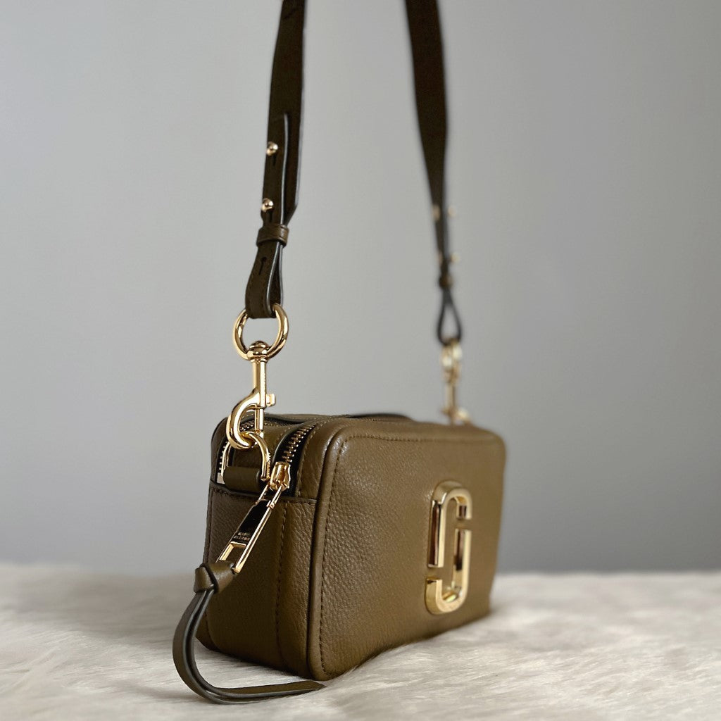 Marc Jacobs Olive Leather Camera Crossbody Shoulder Bag Excellent