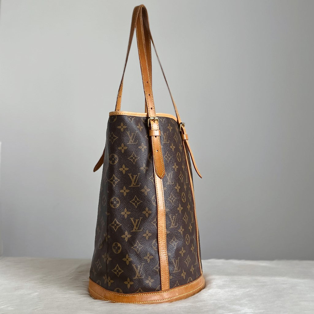 Louis Vuitton Signature Monogram Bucket GM Shoulder Bag