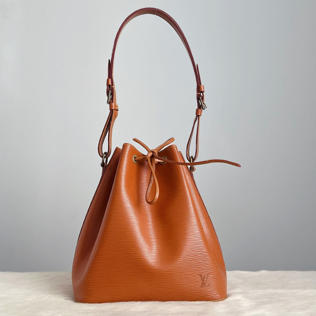 Louis Vuitton Caramel Leather Signature Epi Noe PM Shoulder Bag