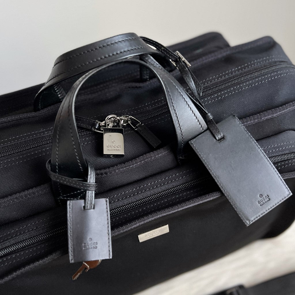 Gucci Black Multi-Compartment Suitcase Travel Bag Full Set Excellent