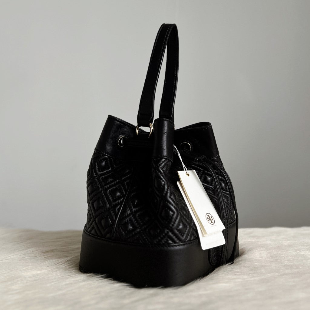 Tory Burch Black Leather Quilted Drawstring Bucket 2 Way Shoulder Bag New with Tags