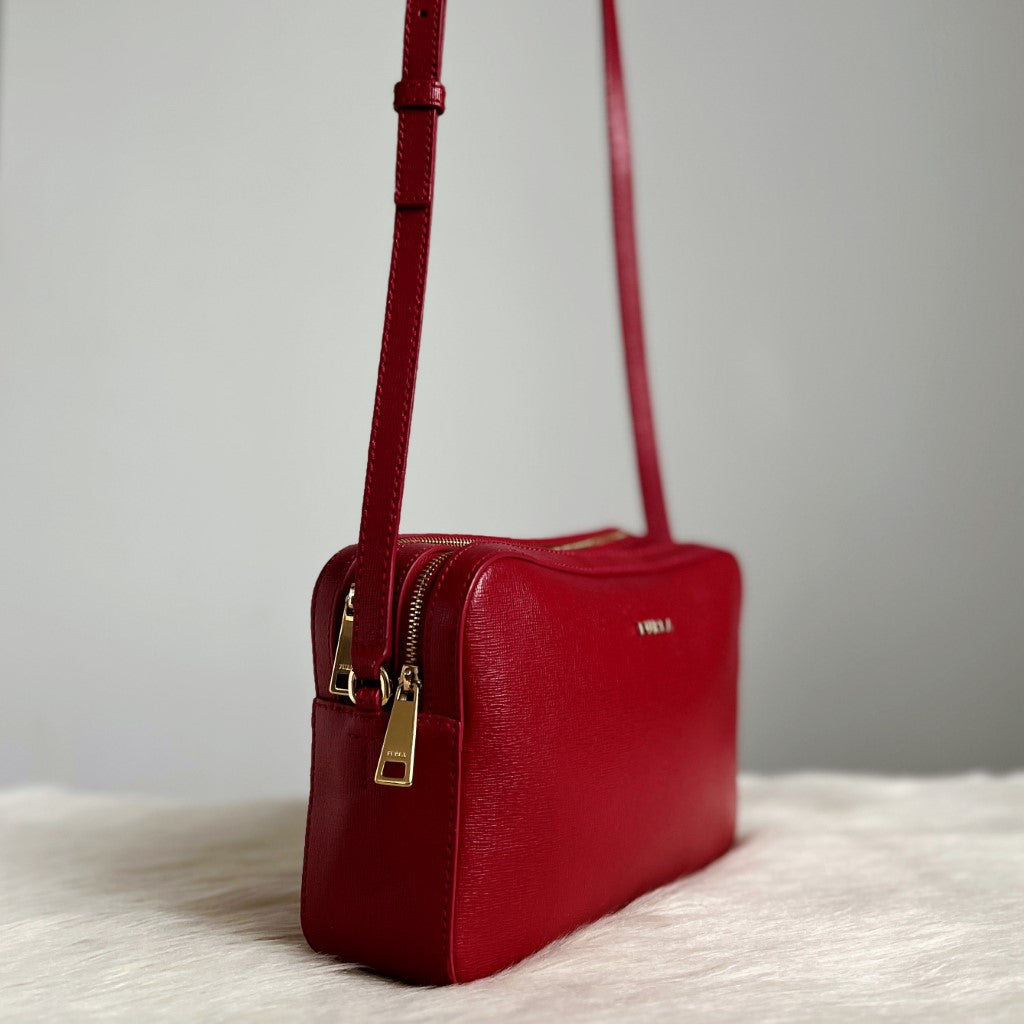 Furla Red Leather Double Compartment Crossbody Shoulder Bag Excellent