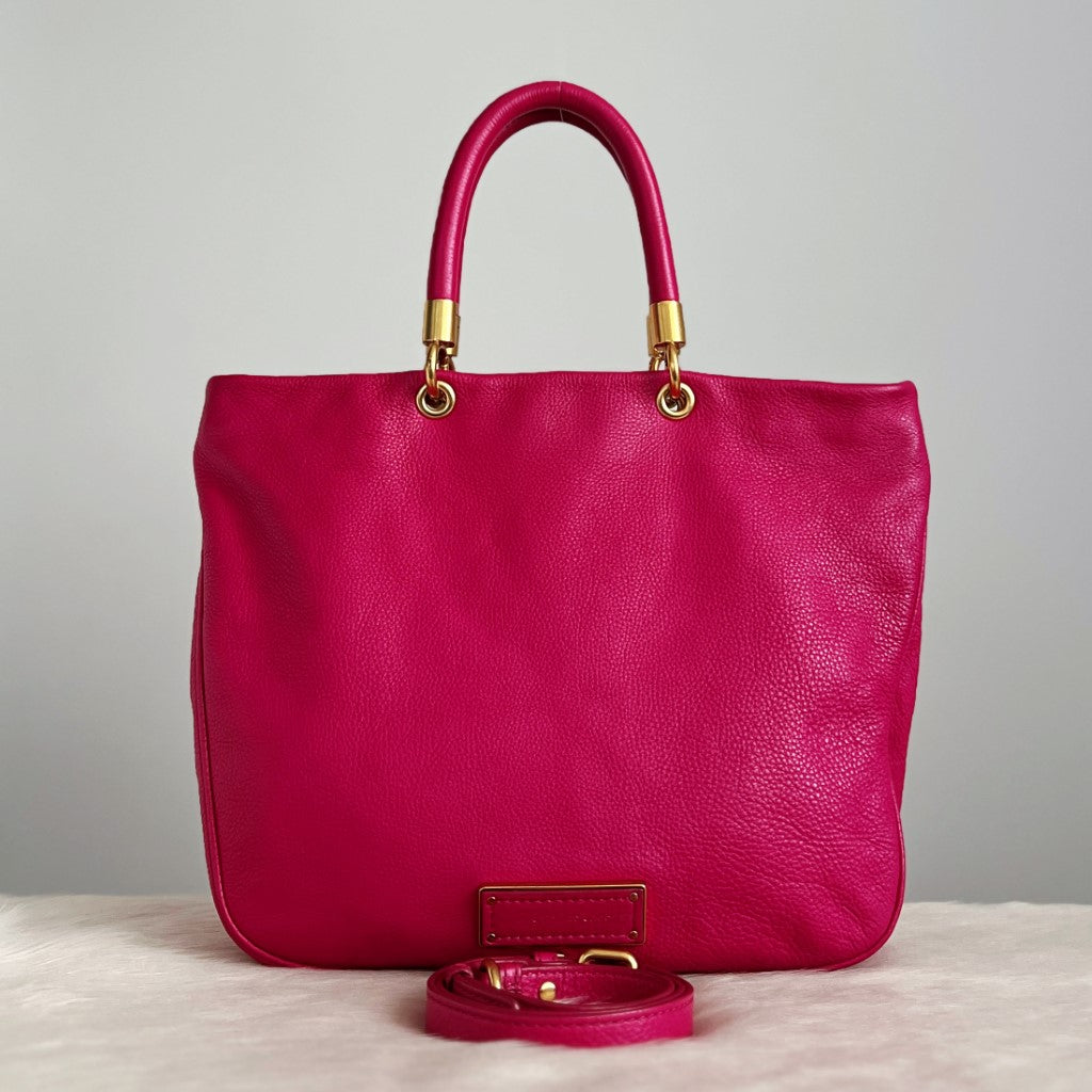 Marc Jacobs Fuchsia Leather Front Logo 2 Way Shoulder Bag Excellent