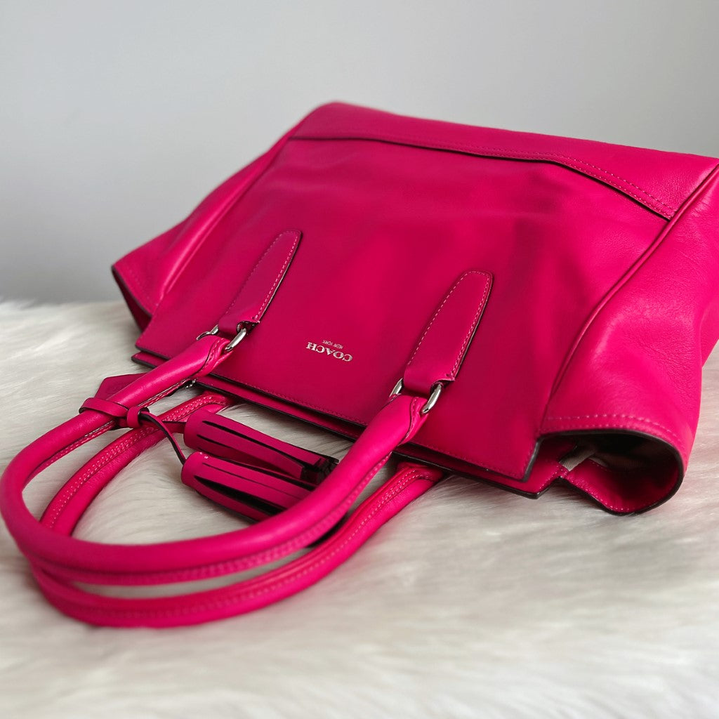 Coach Fuchsia Leather Tassel Charm Detail Shoulder Bag