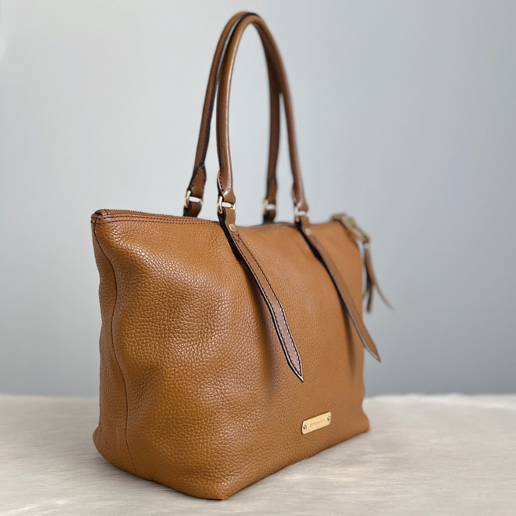 Burberry Caramel Leather Front Logo Classic Career Shoulder Bag