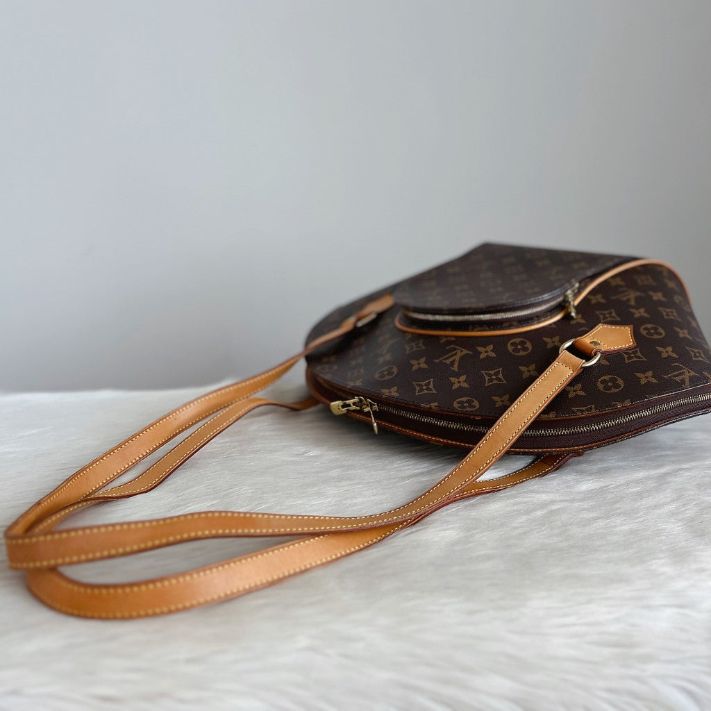 Louis Vuitton Iconic Monogram Ellipse GM Shoulder Bag