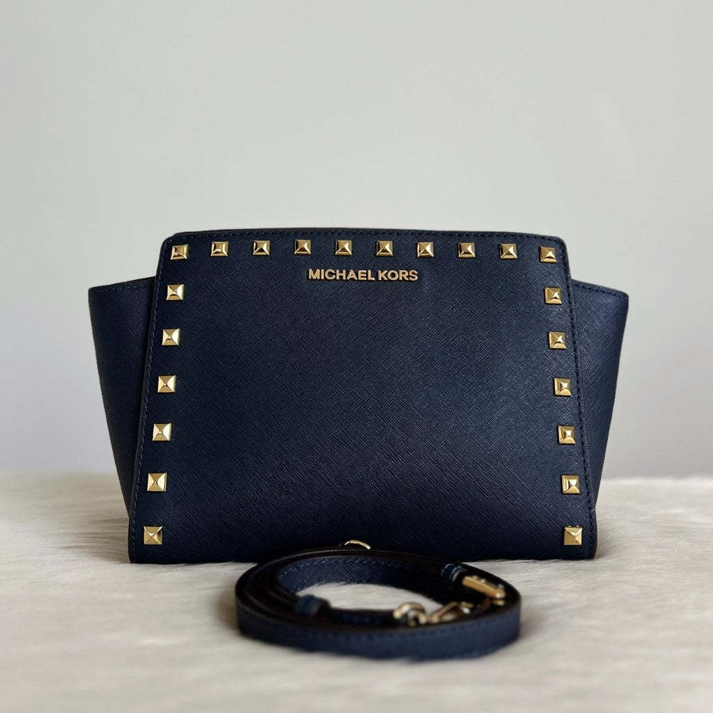 Michael Kors Navy Leather Selma Studded Crossbody Shoulder Bag Excellent