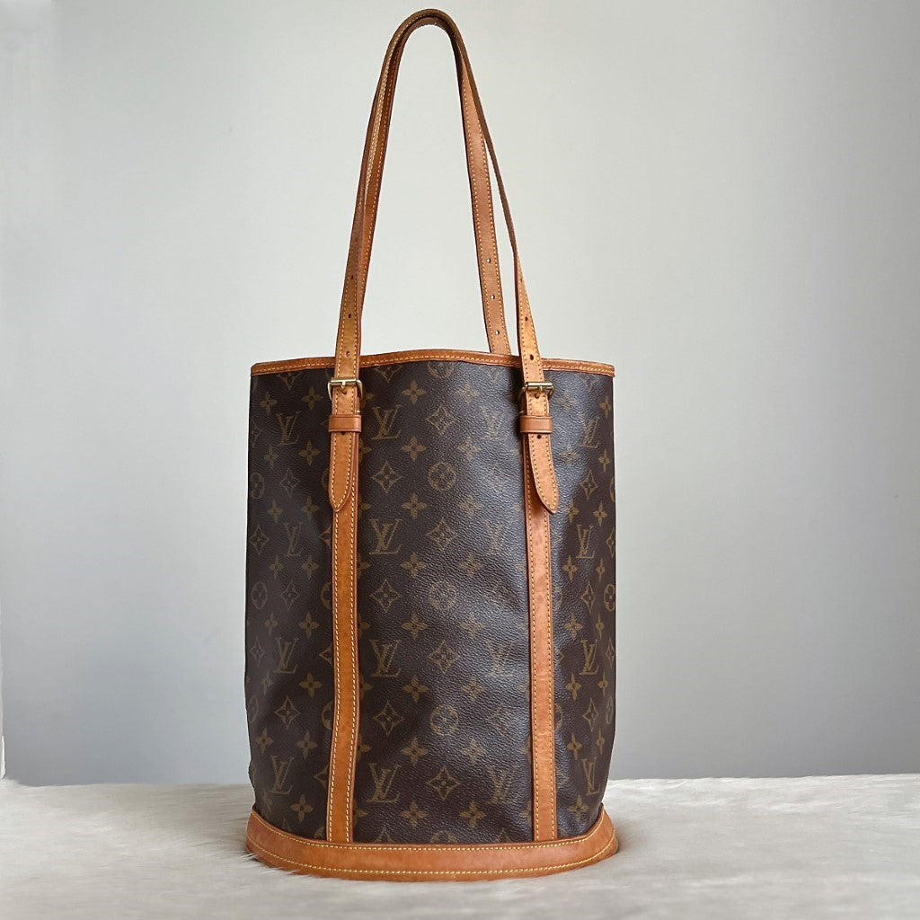 Louis Vuitton Signature Monogram Bucket GM Shoulder Bag