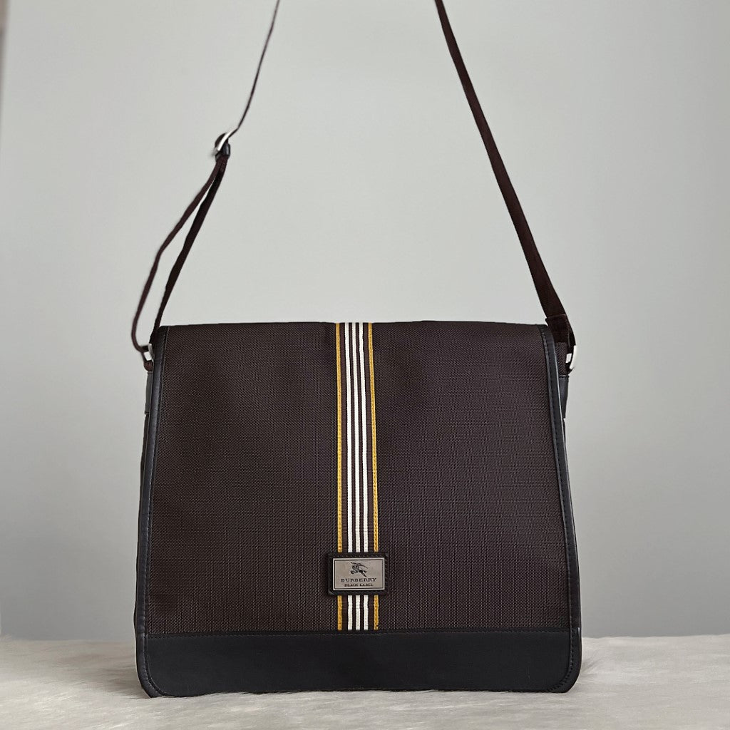 Burberry Stripe Detail Messenger Crossbody Shoulder Bag Excellent