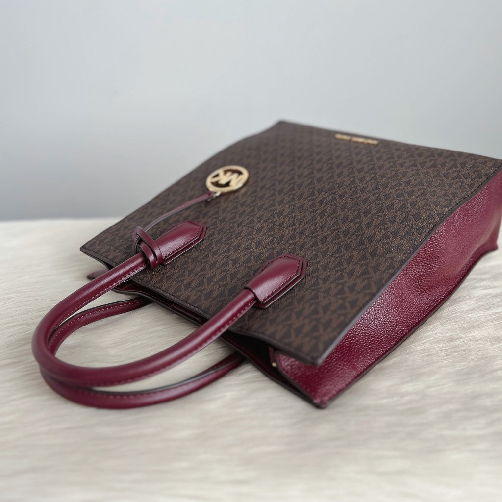 Michael Kors Plum Leather Monogram Book Tote 2 Way Shoulder Bag Like New