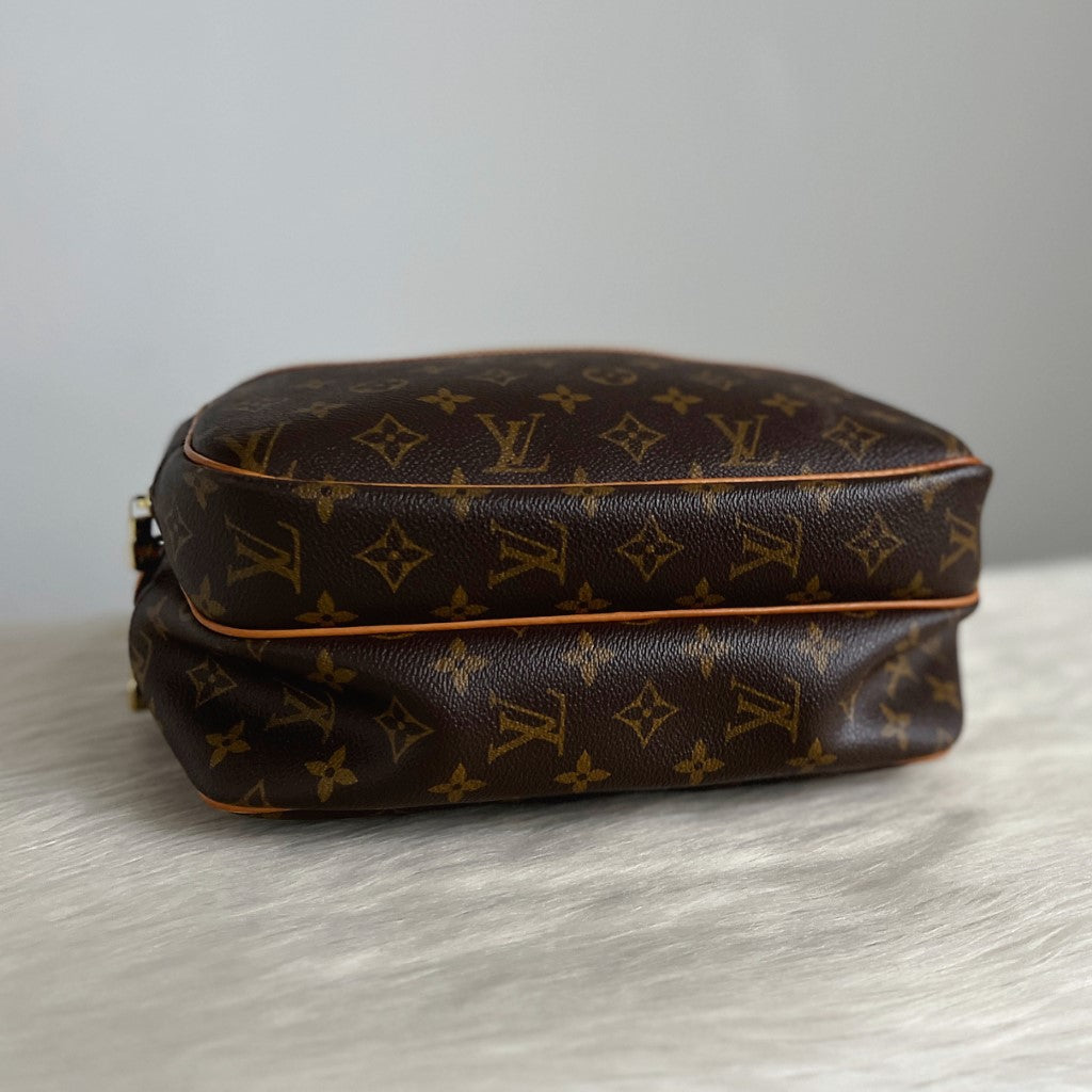 Louis Vuitton Signature Monogram Reporter PM Shoulder Bag