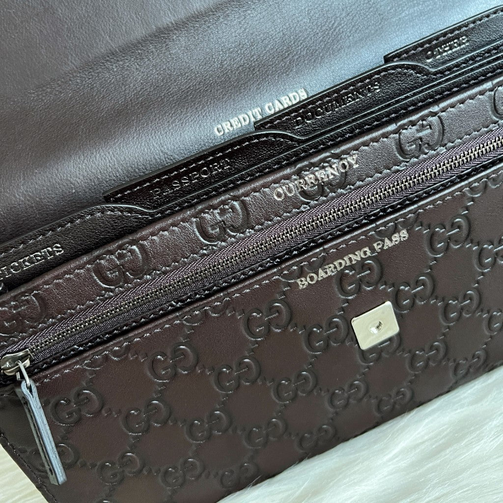 Gucci Chocolate Leather Double G Monogram Travel Clutch Like New