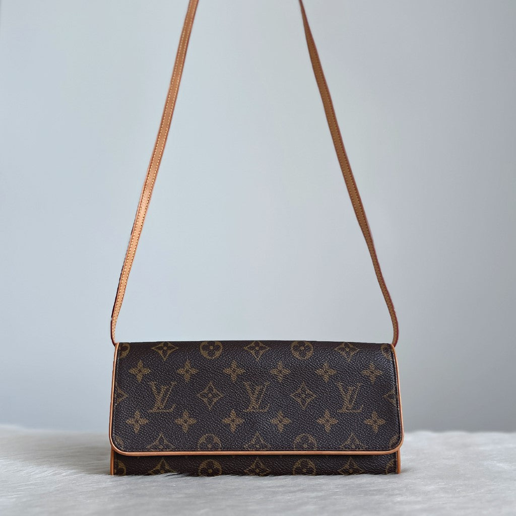 Louis Vuitton Signature Monogram Pochette Twin GM Shoulder Bag Excellent