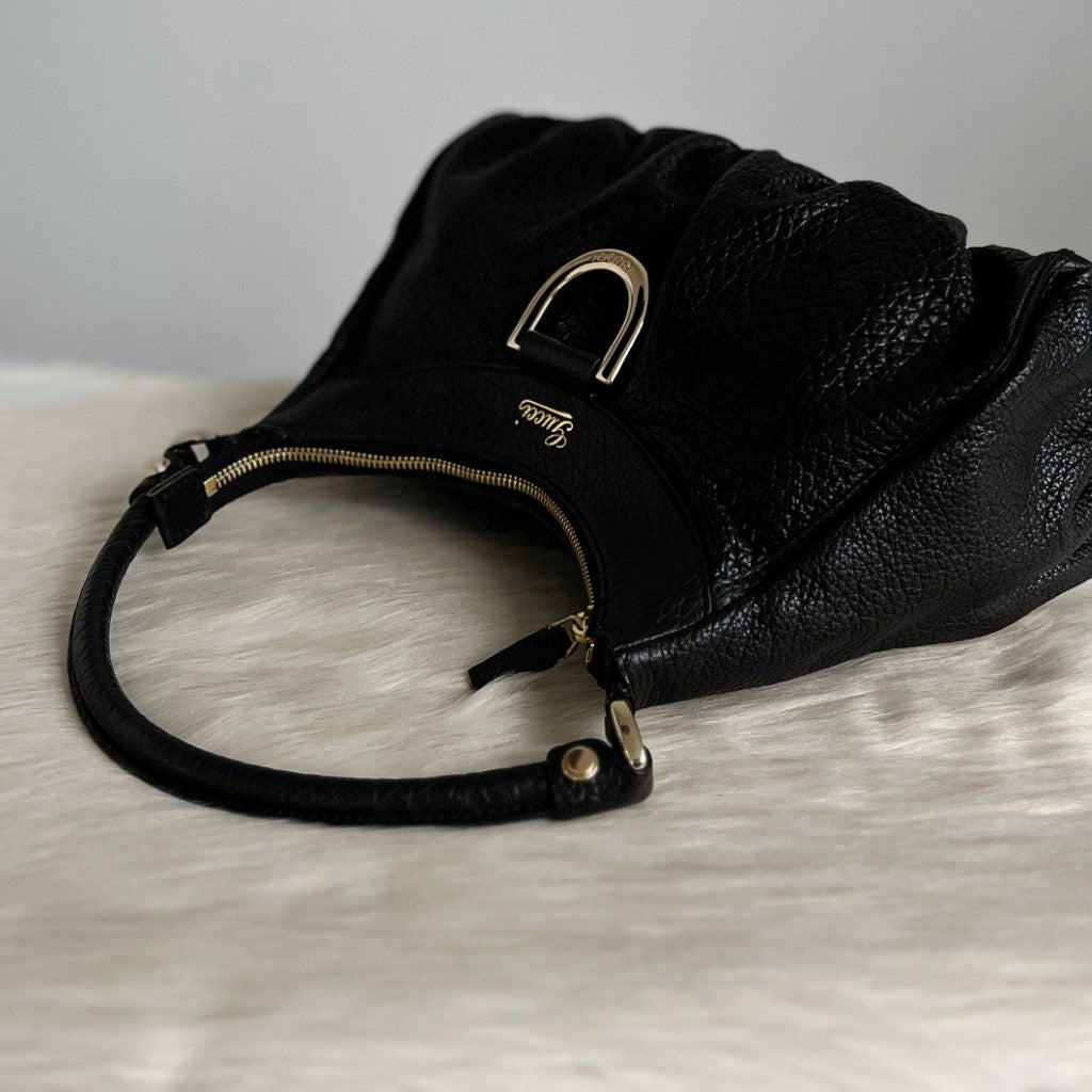 Gucci Black Leather Front Ring Detail Shoulder Bag