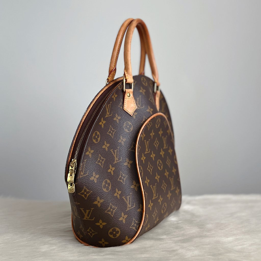 Louis Vuitton Iconic Monogram Ellipse MM Tote Bag