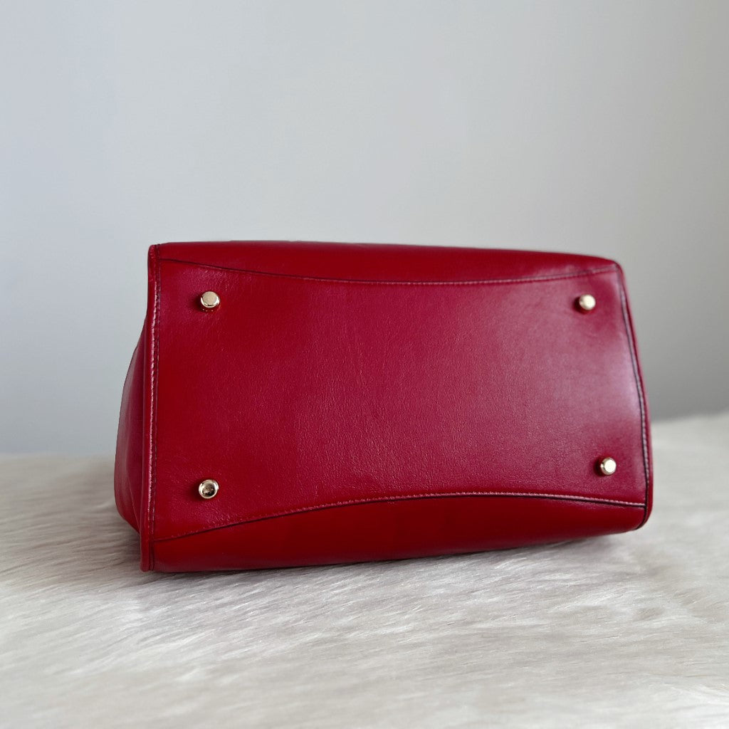 Coach Red Leather Front Logo Triple Compartment 2 Way Shoulder Bag