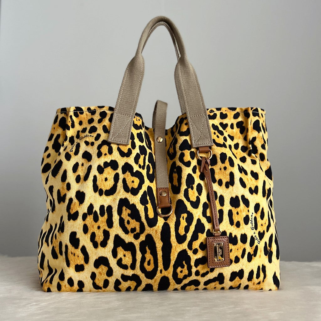 Dolce & Gabbana D&G Oversized Leopard Pattern Carryall Shoulder Bag Excellent