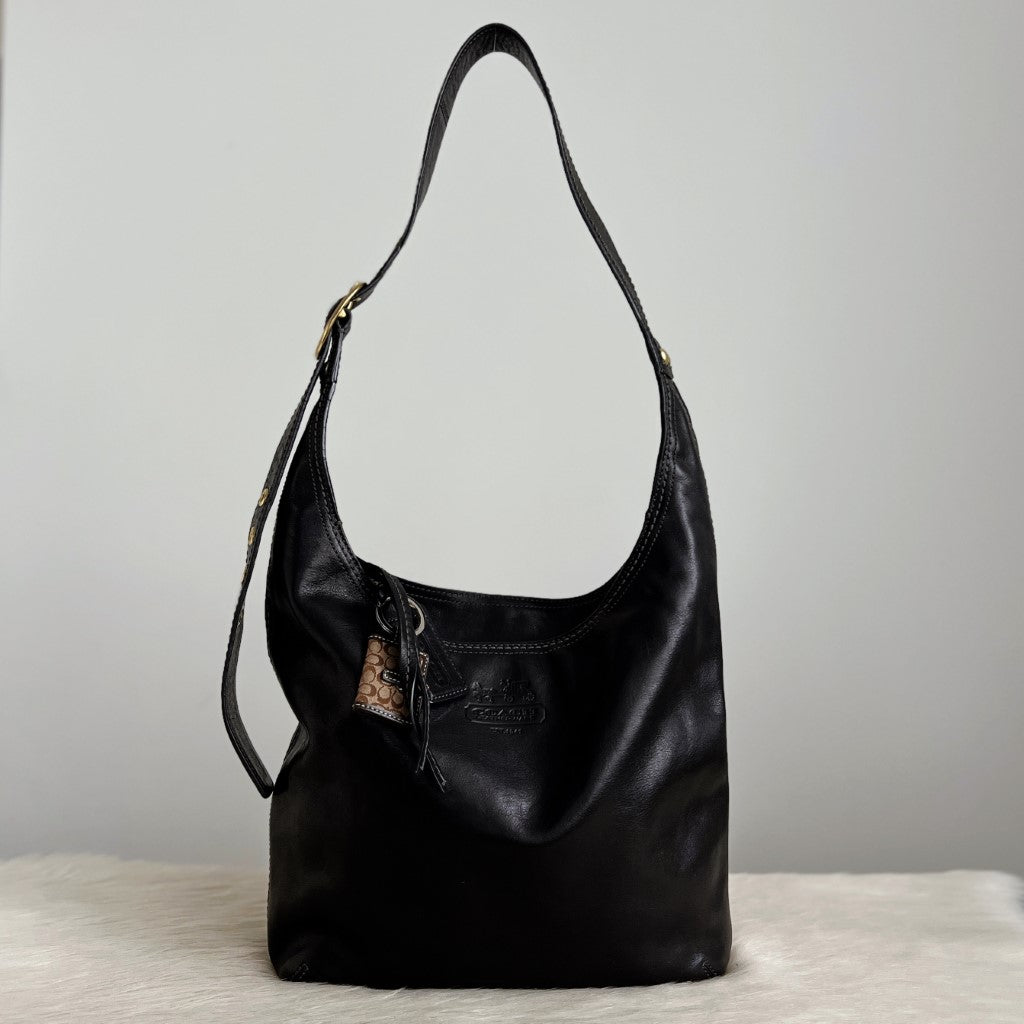 Coach Black Leather Front Logo Slouchy Crossbody Shoulder Bag