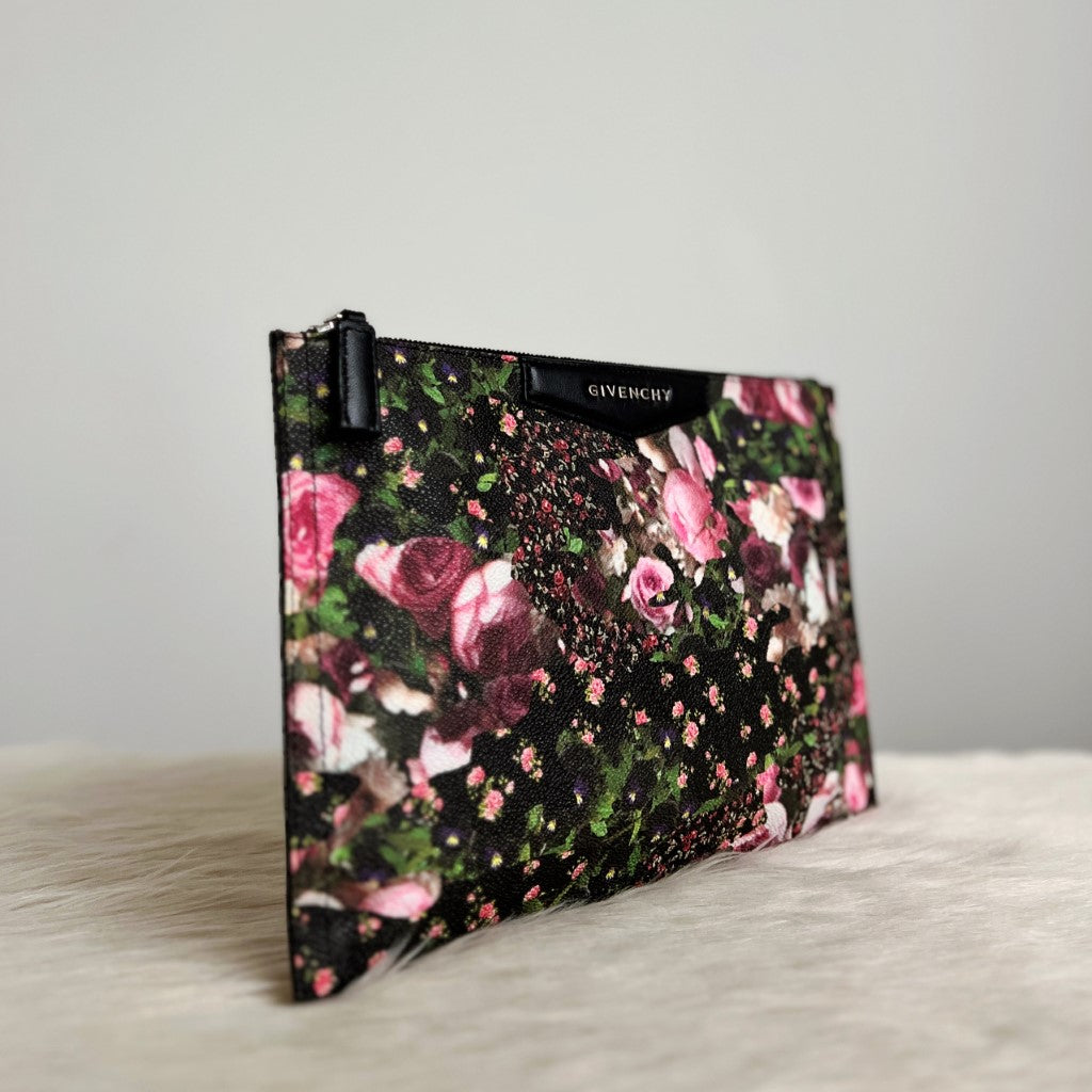 Givenchy Black Leather Floral Pattern Clutch Bag Excellent