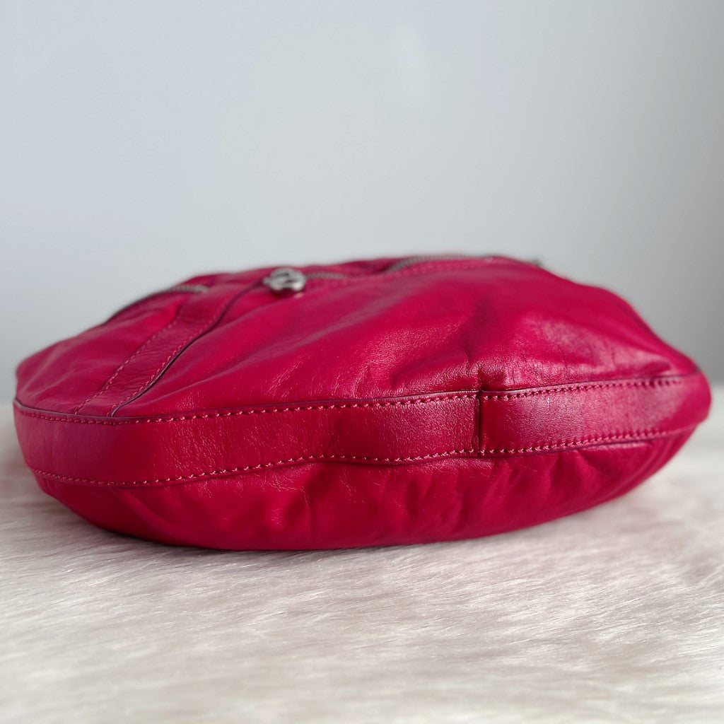 Marc Jacobs Fuchsia Leather Zip Detail Slouchy Shoulder Bag